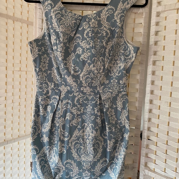 Beautiful Blue Dress - Picture 3 of 6